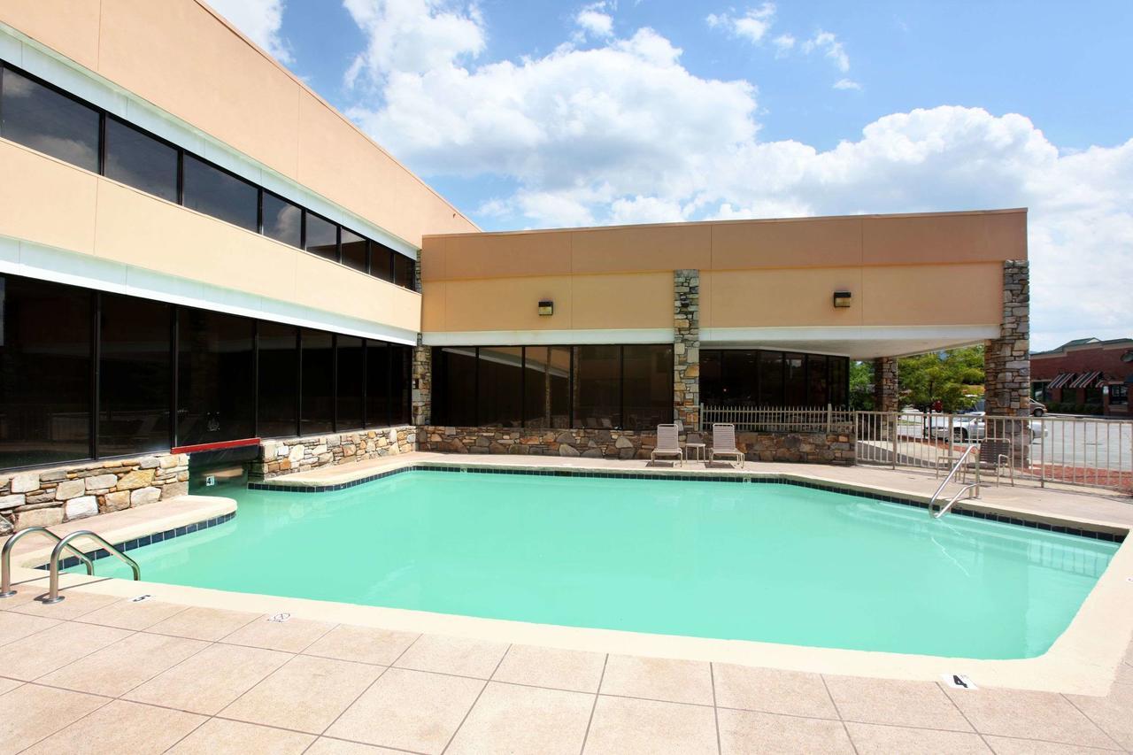 Ramada By Wyndham Asheville / Biltmore West Facilités photo