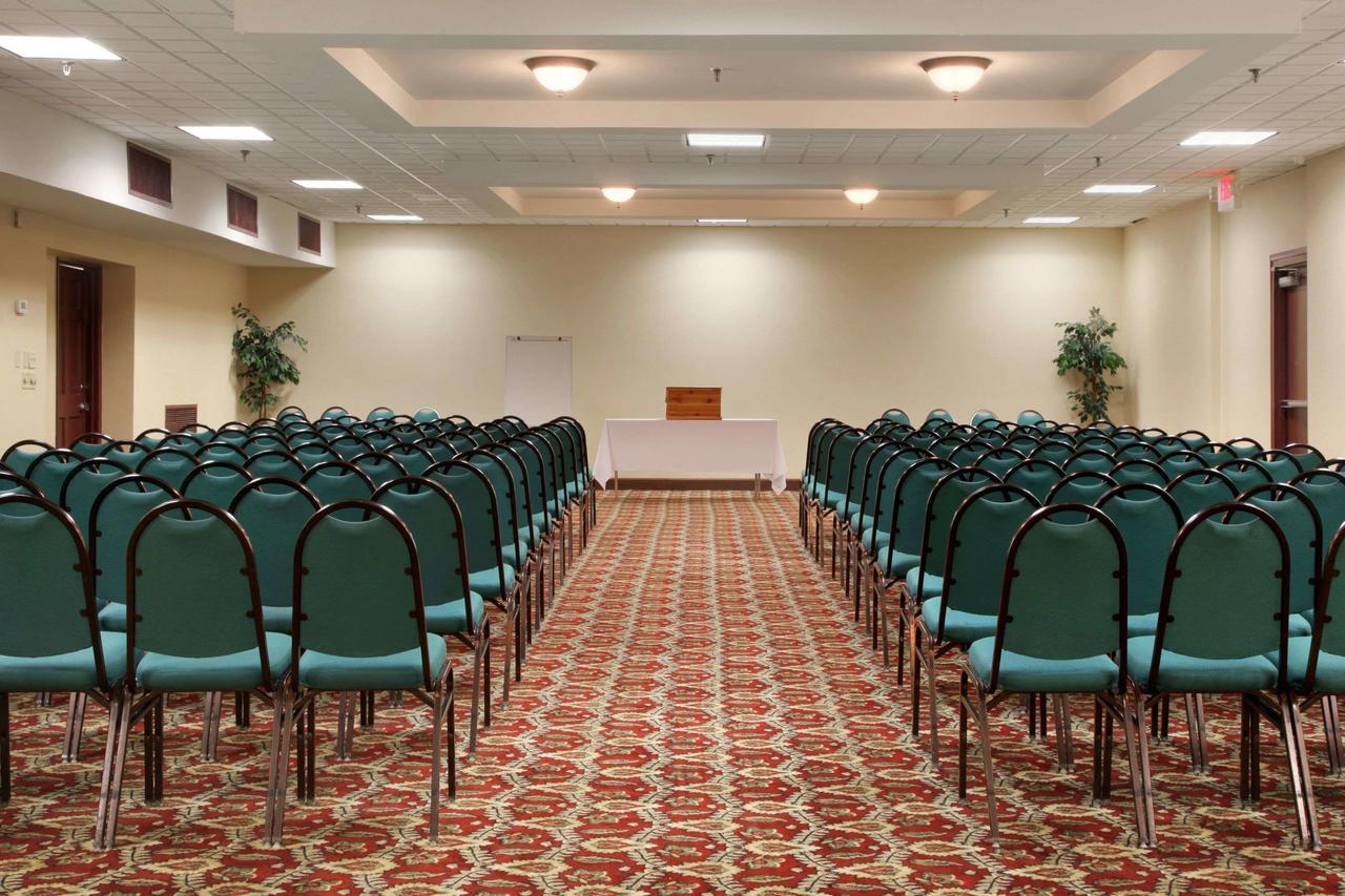 Ramada By Wyndham Asheville / Biltmore West Facilités photo